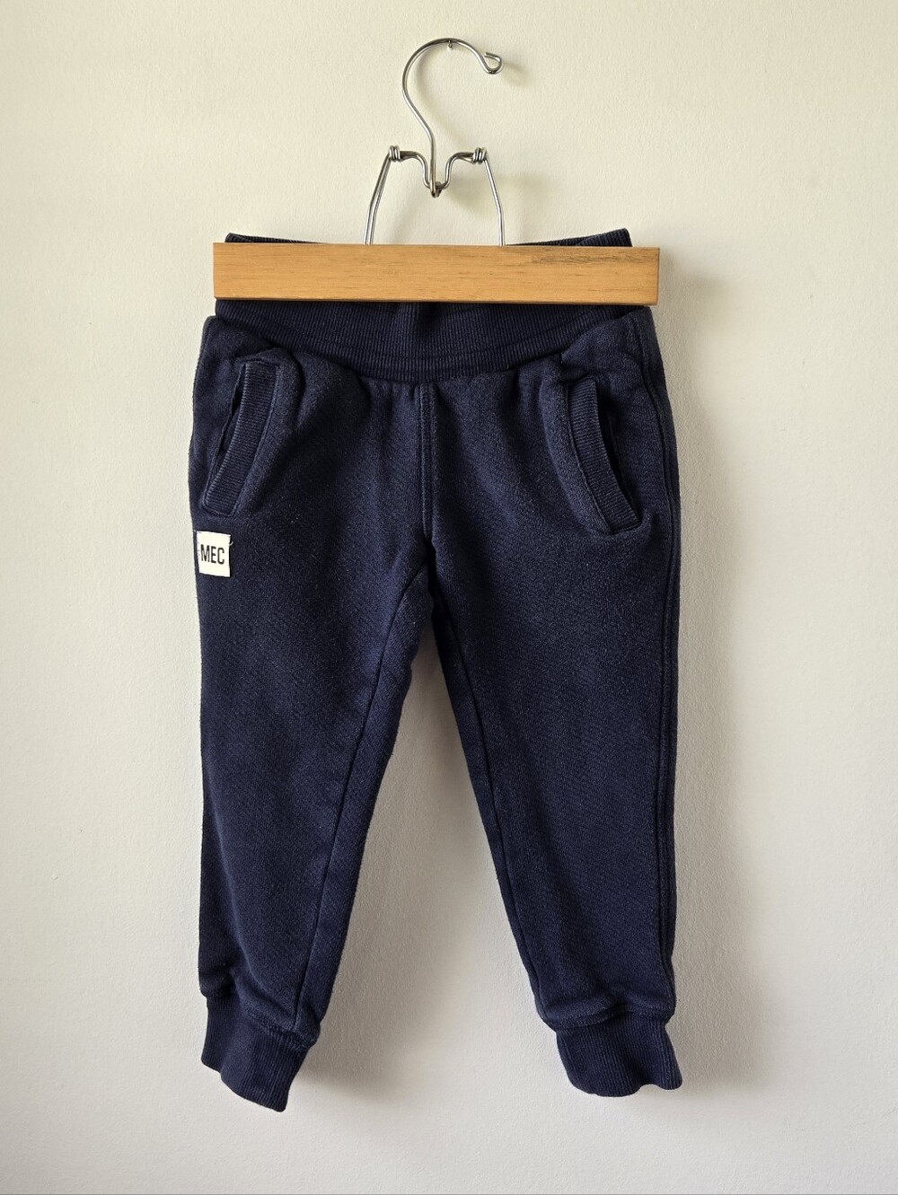 MEC Sweatpants